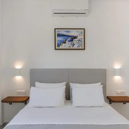 One Bedroom Apartment-sleeps 4 -sea View-parking * Pýrgos